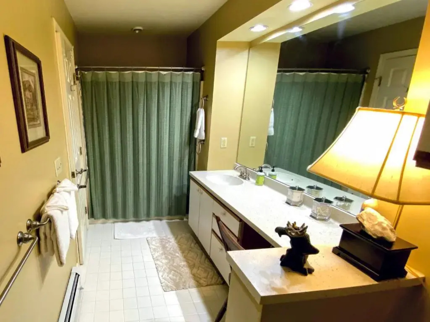 F8 Luxurious Mt Washington Hotel Golf Course Home Wifi Cable Air Conditioning