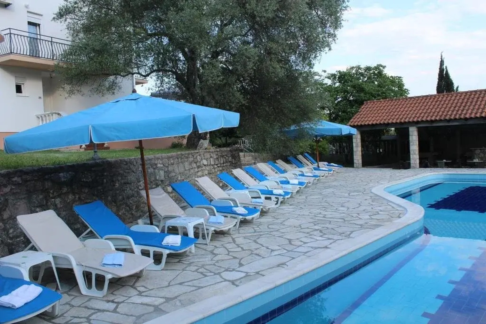 Villa Mia Apartments