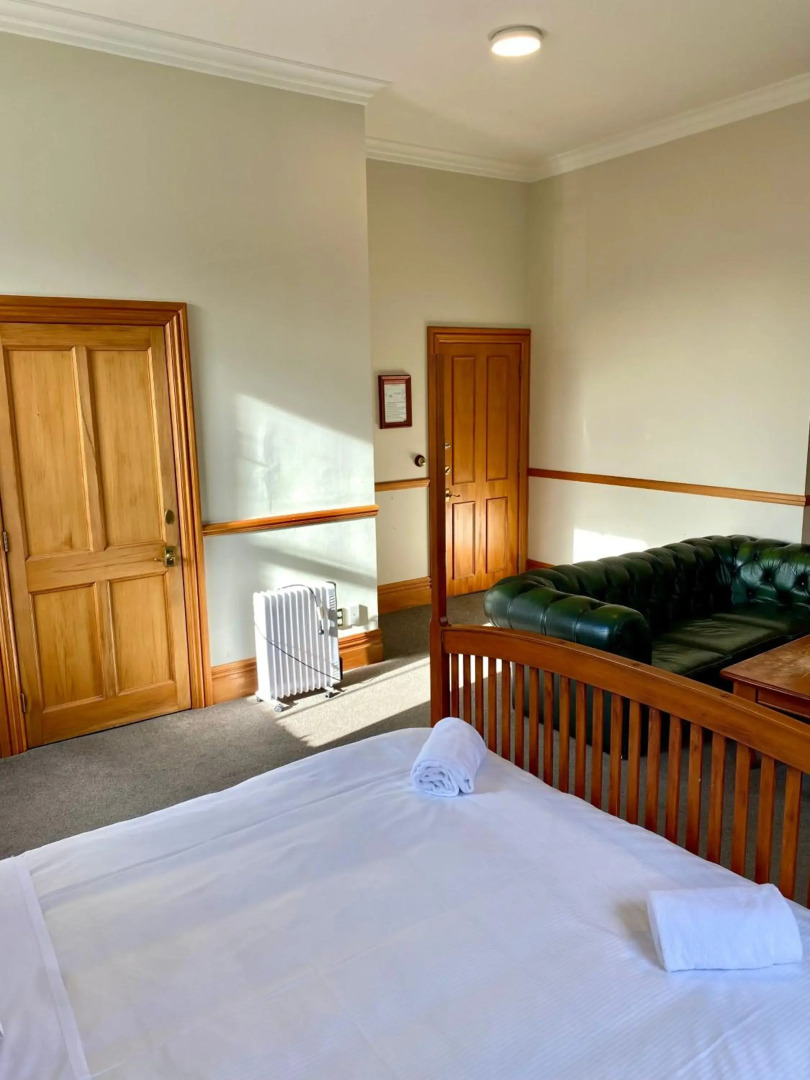 Shepherds Arms Hotel