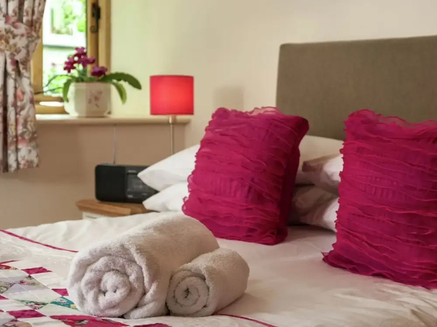 Cozy Holiday Home in South Wales With Patio