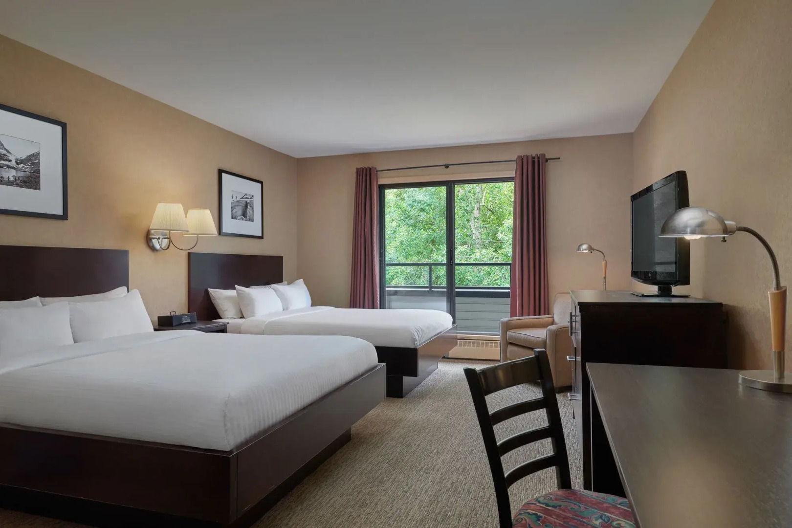 Mount Kidd Manor at Kananaskis