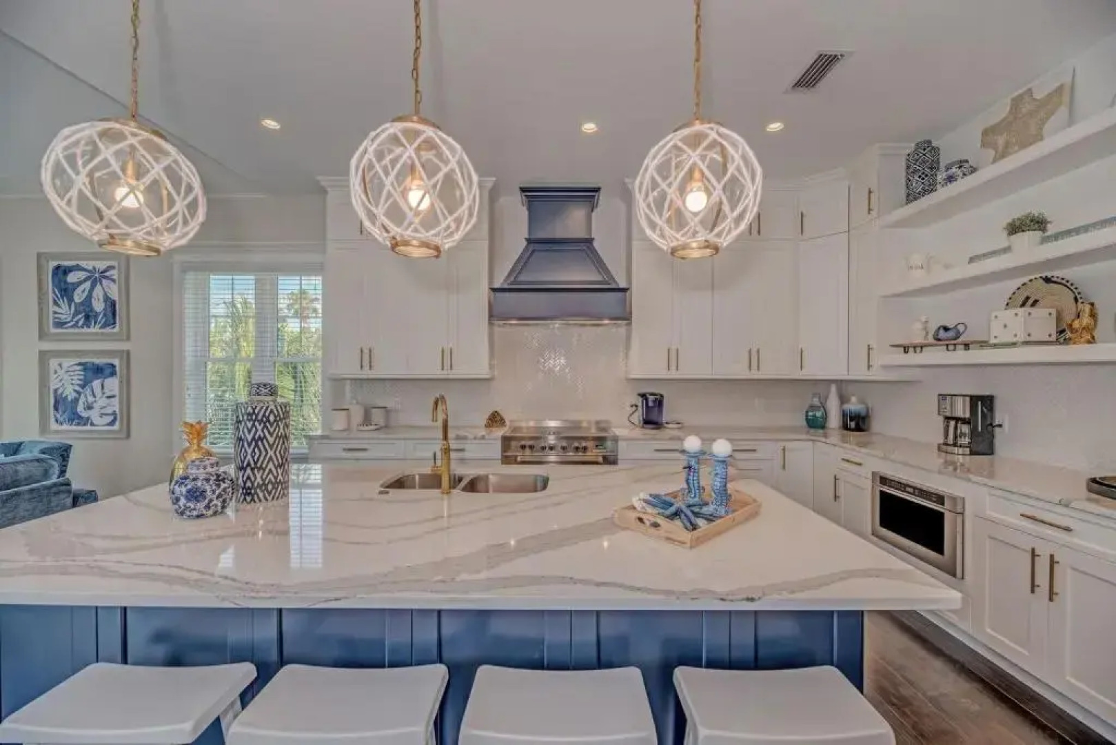 4 bed 4 and a half bath SLEEPS 10 elevator Heated Pool Spa Free WiFi boat dock