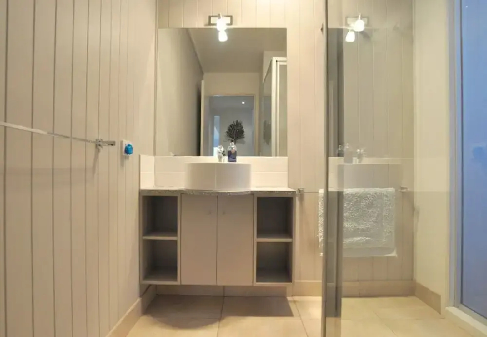 52 On Bayview - Pet Friendly (Outside Only)