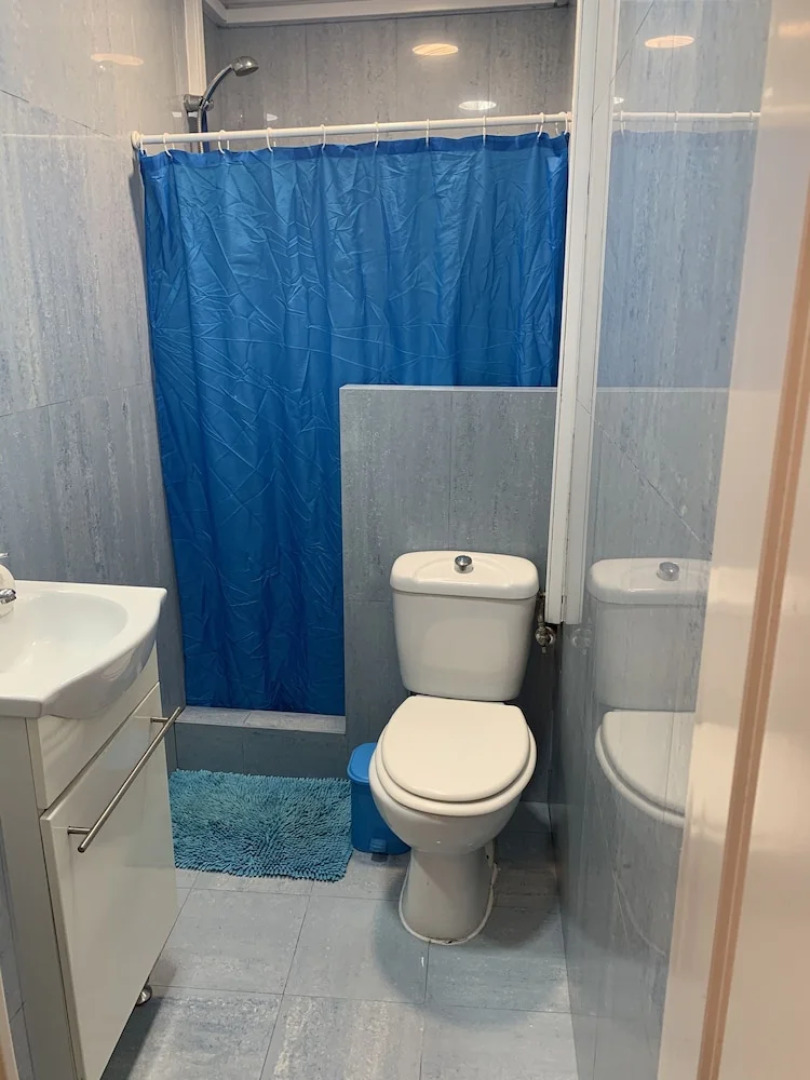 House and Rooms in Lisbon