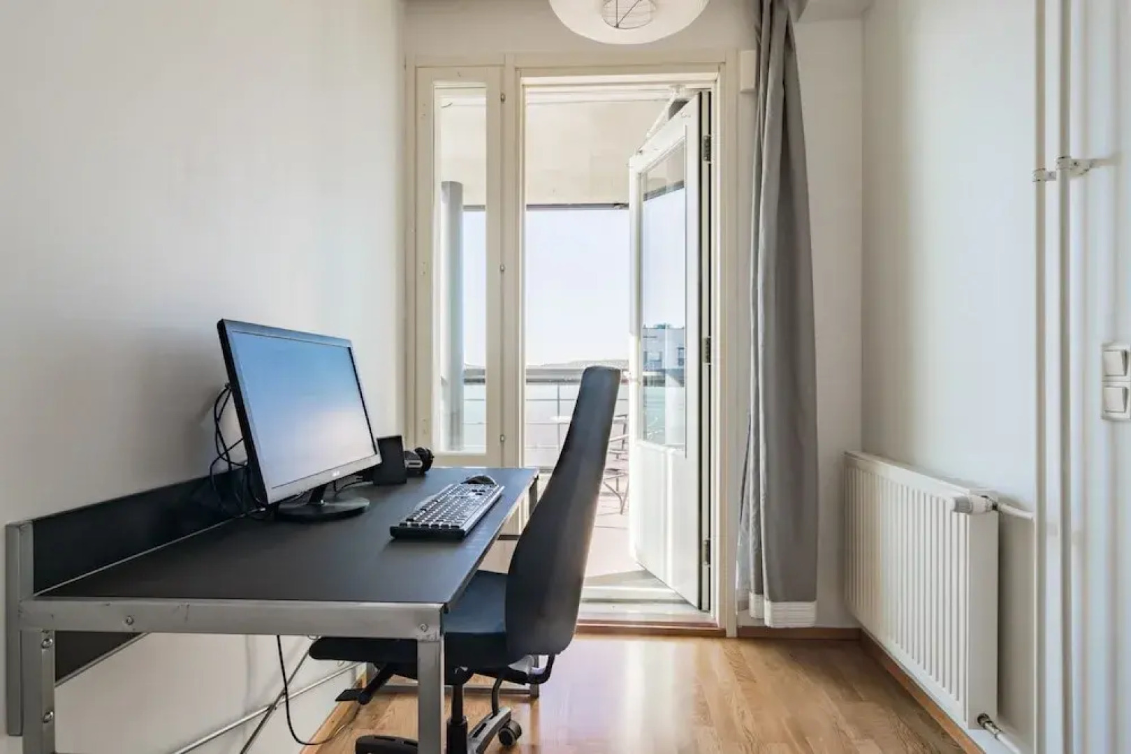 Local Nordic Apartments - Bald Eagle