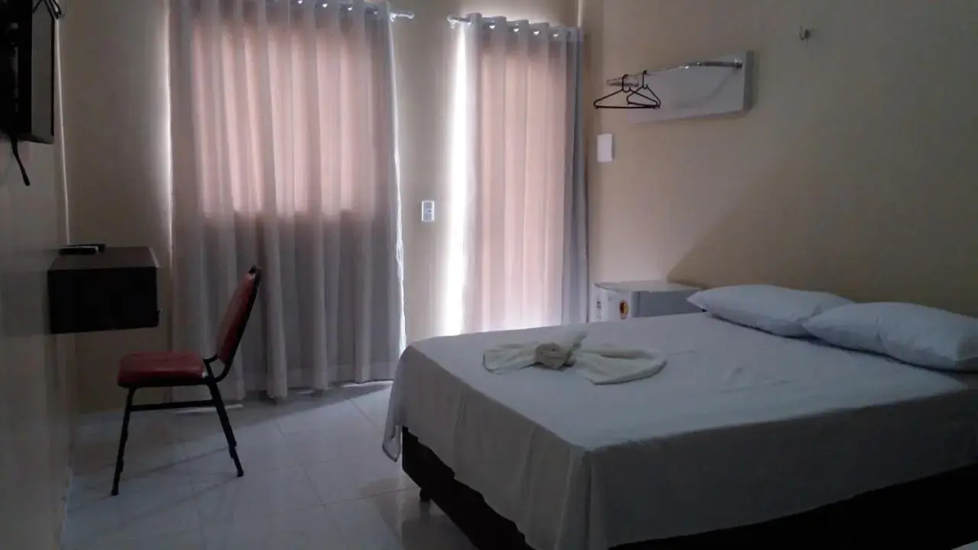 Hana Praia Hotel