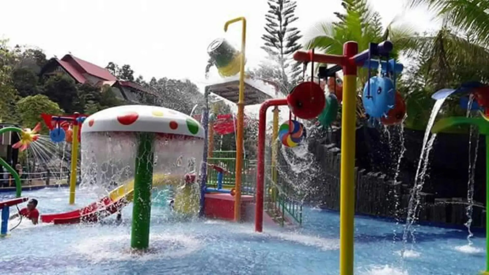 Everia Villas Resort