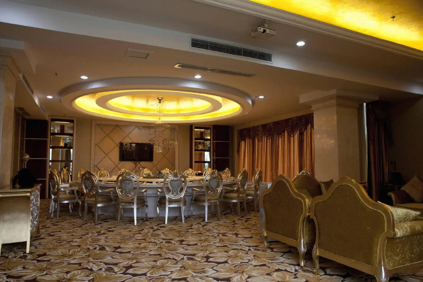 Jiangyou International Grand Hotel