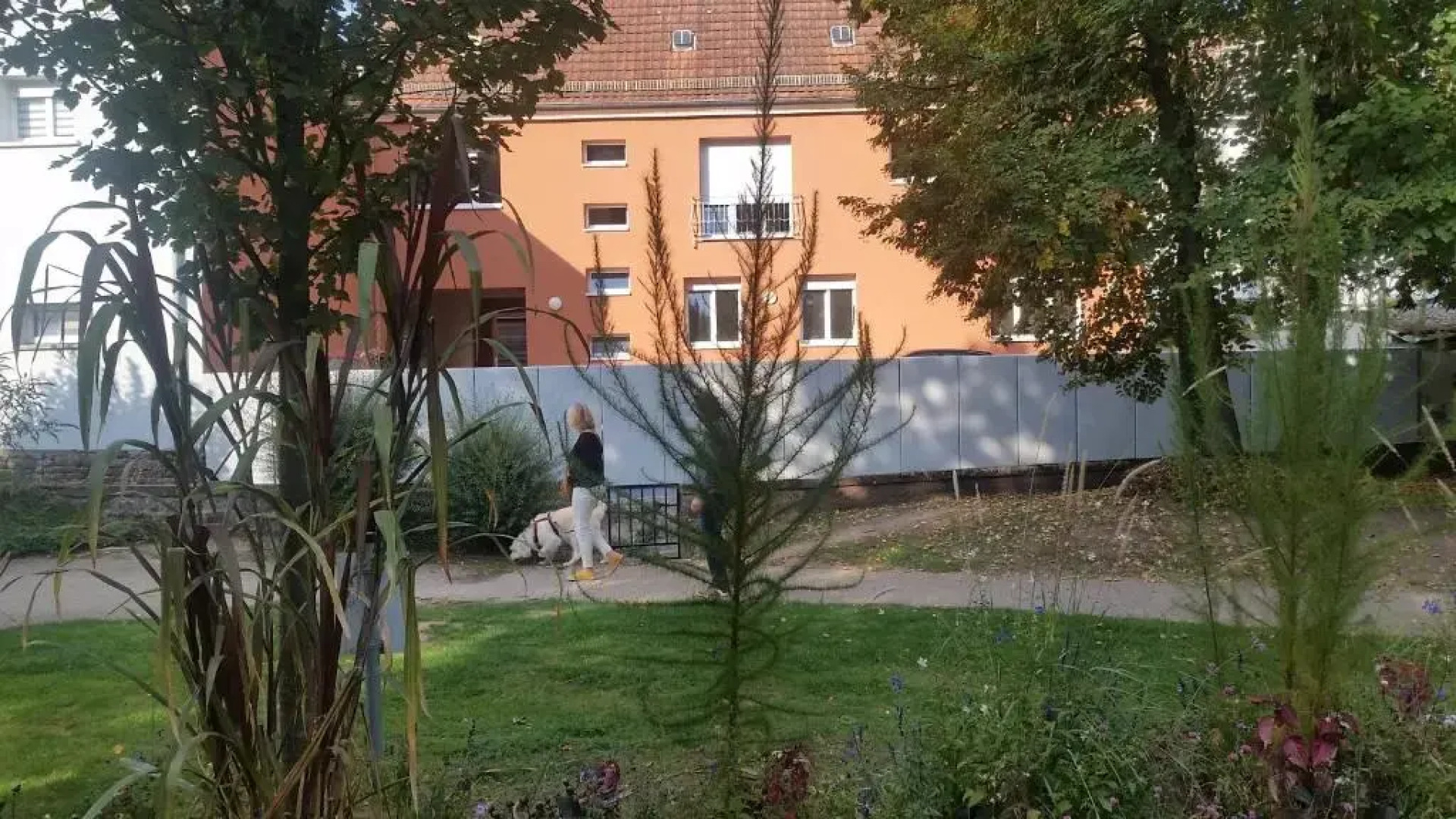 Meublés du 25 N2 F2 RDC