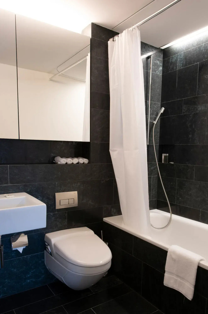 Lucerne Lake View Apartments