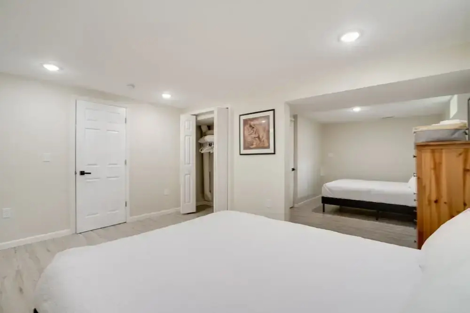 Cozy Minneapolis Home w/ Air Hockey, Near Downtown