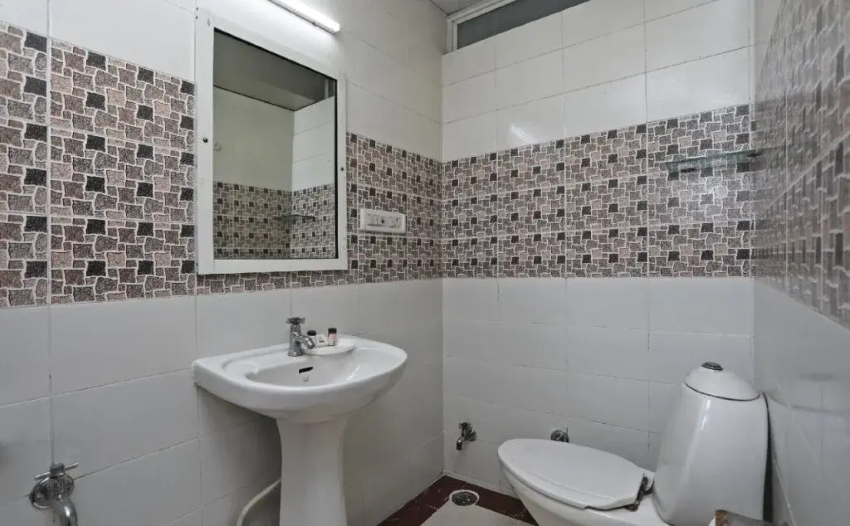 Hotel Jagat inn