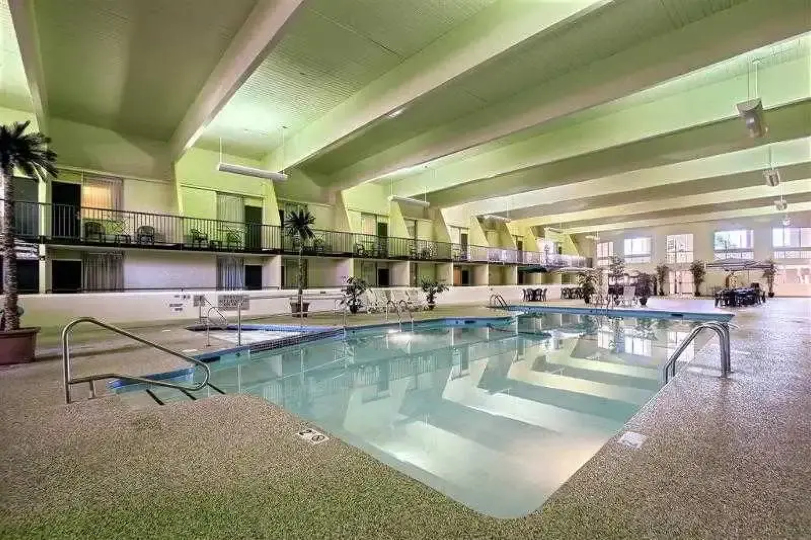 Country Inn & Suites By Carlson, Fergus Falls, Mn