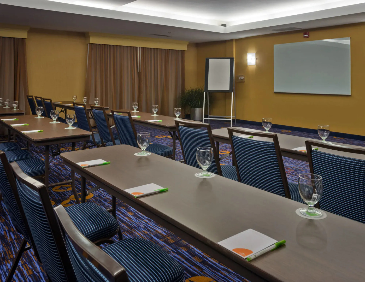 Courtyard by Marriott Winston-Salem Hanes Mall