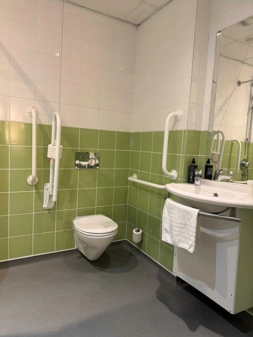 ibis budget Leeds Centre Crown Point Road