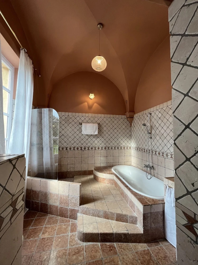 Chateau de Roquelune