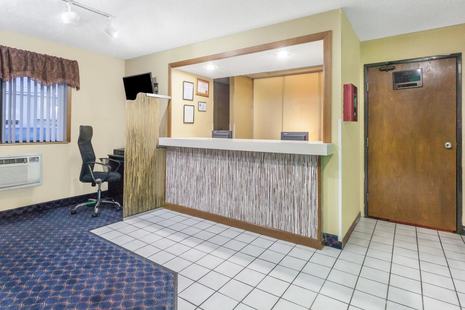 Magnuson Hotel Fort Wayne North – Coliseum