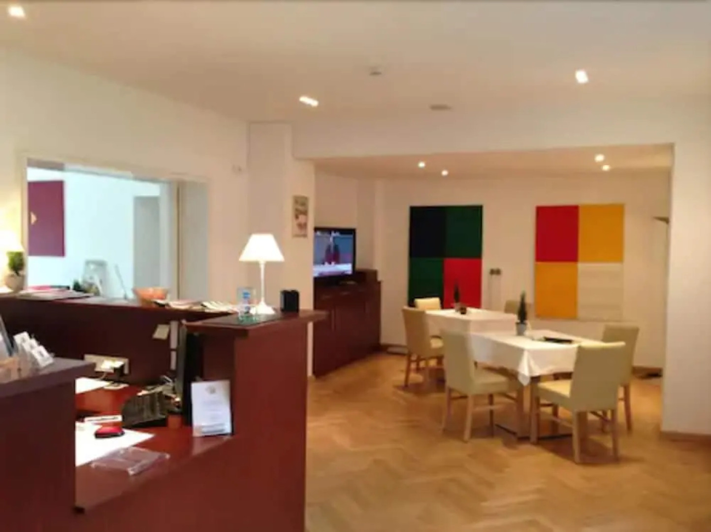 Hotel Destination 21