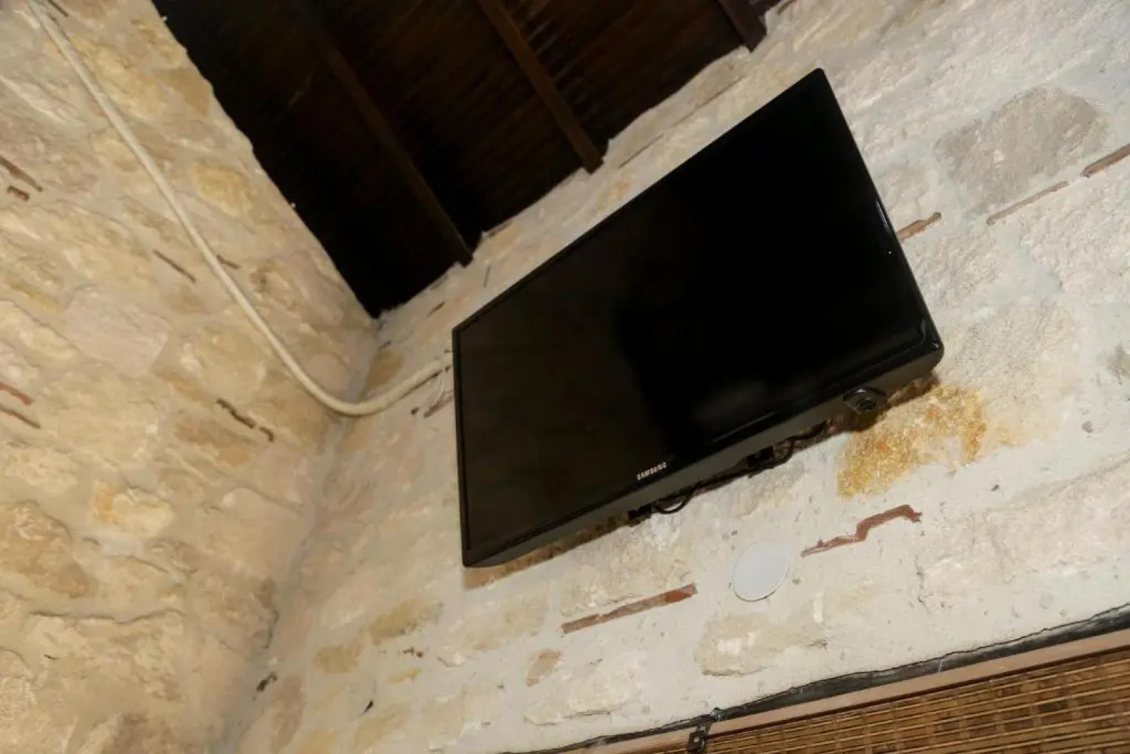 Gioulis Apartments & Studios