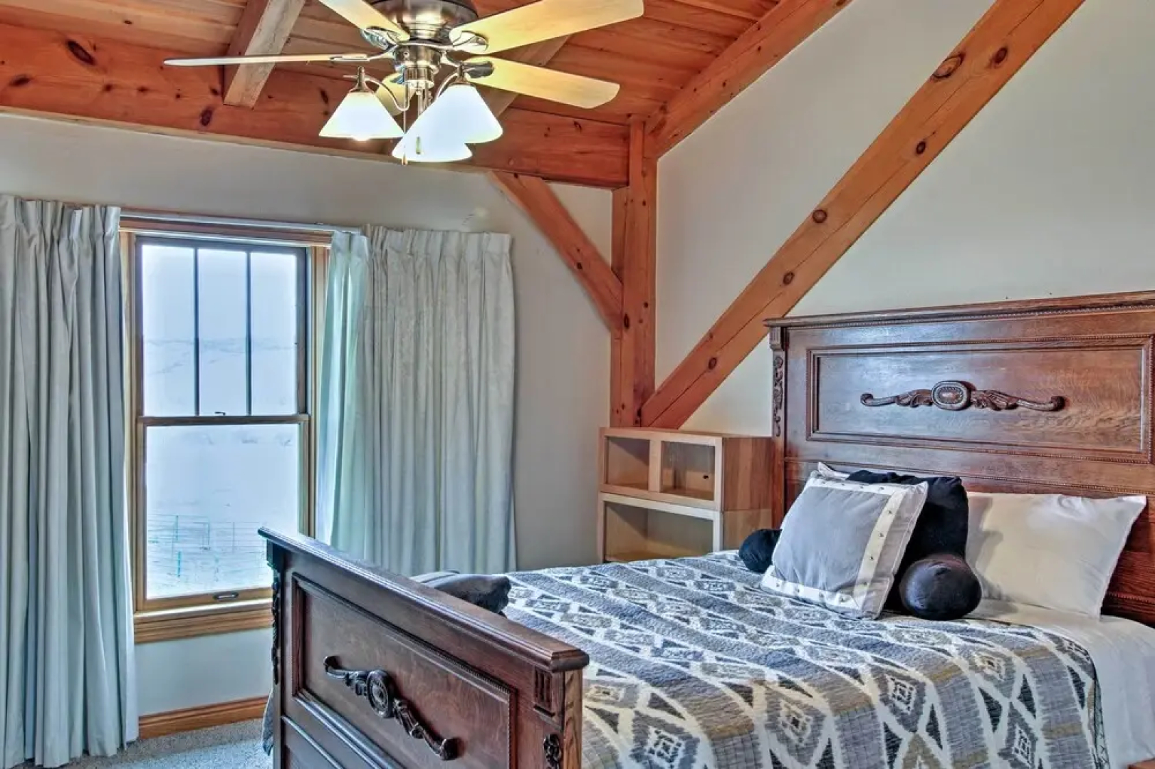 Spearfish Home on 40 Acres w/ Private Lake!