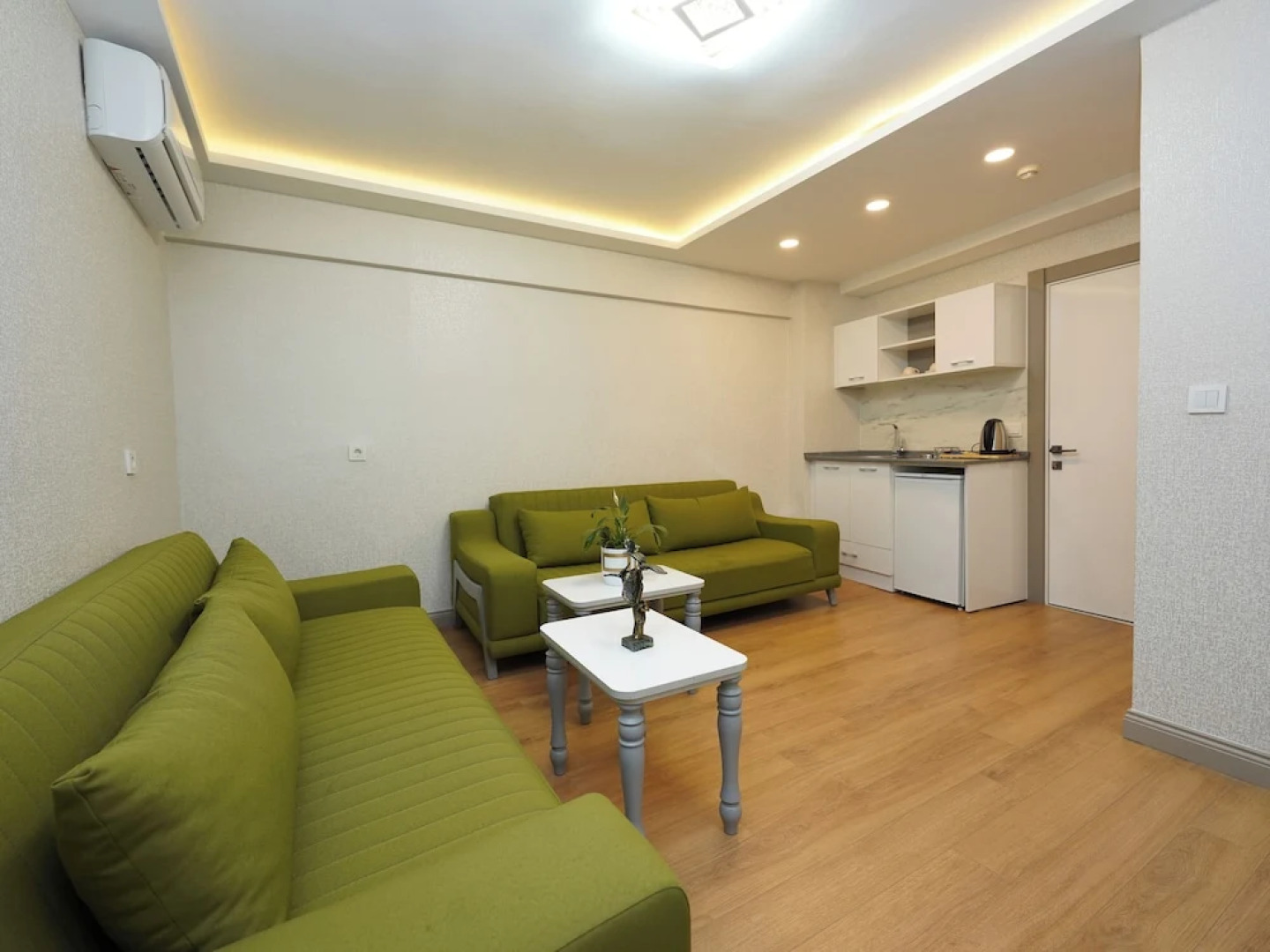 Gazelle Suites