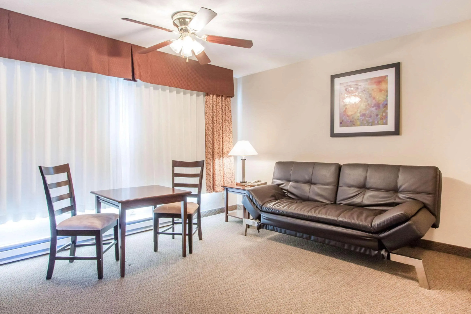 Clarion Inn Surfrider Resort