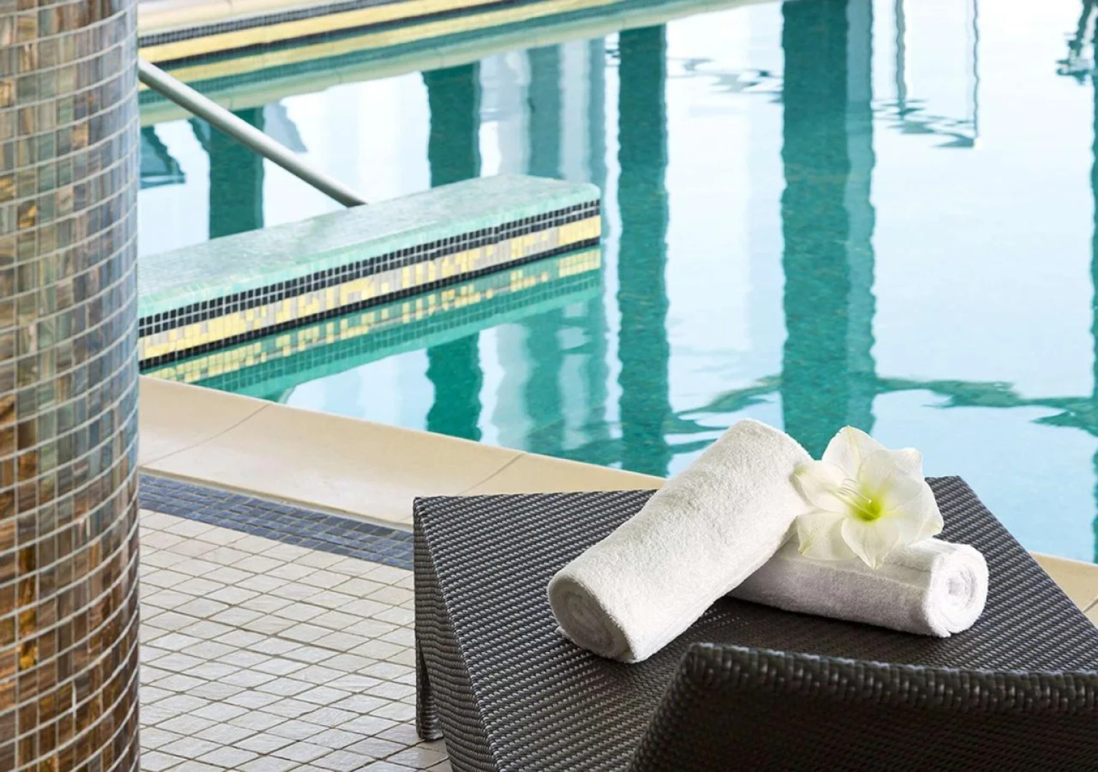 Hôtel du Lac dEnghien les Bains