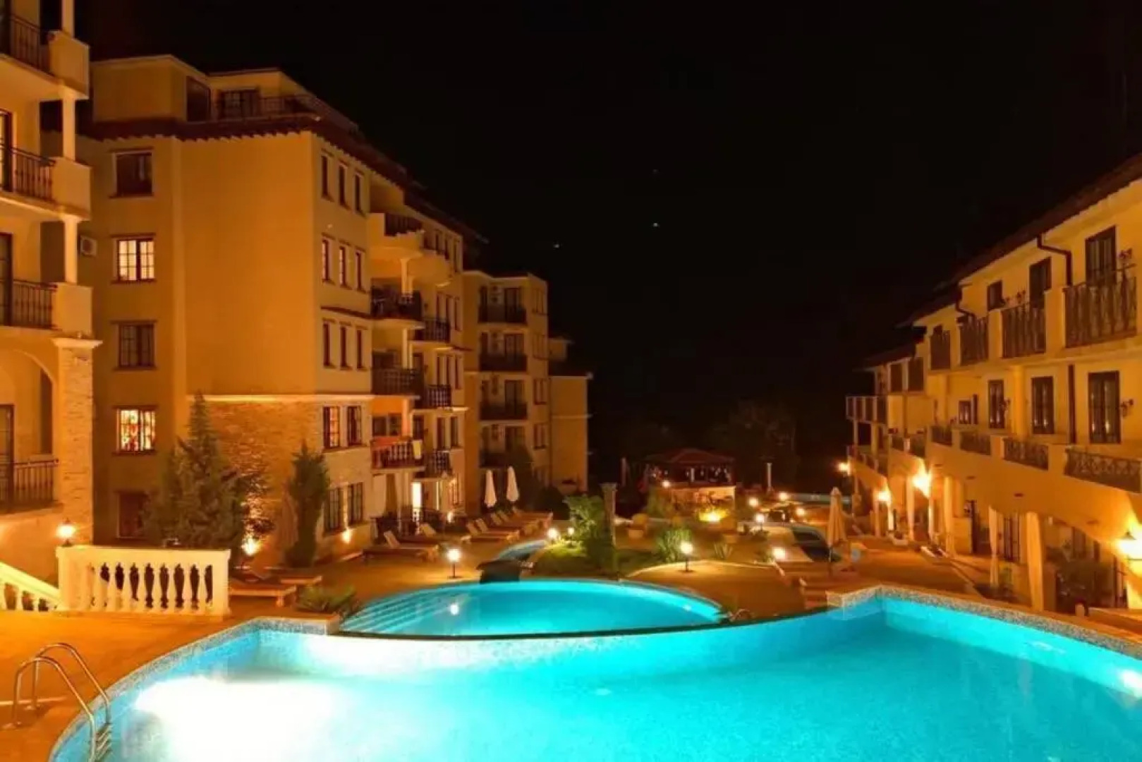 Private Apartment in The Cliff Resort