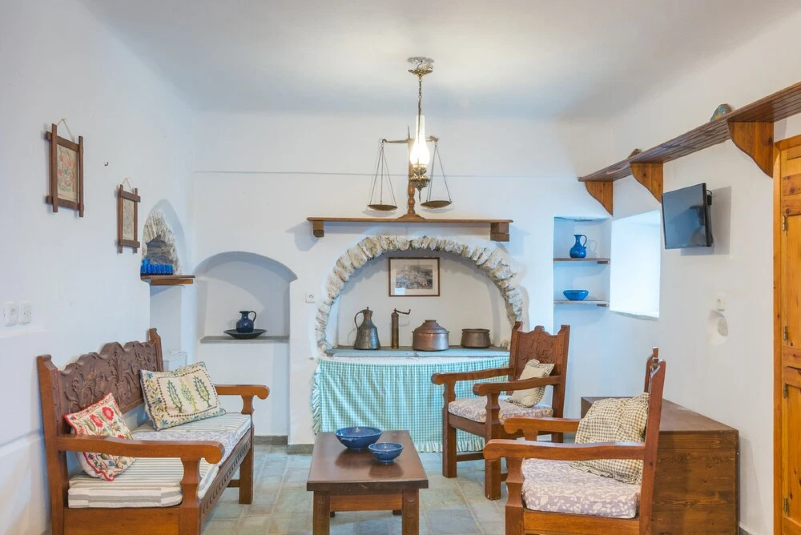 Thymianos Apartments