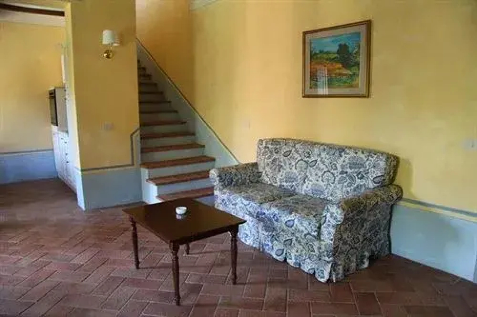 Podernovo di Castello delle Regine