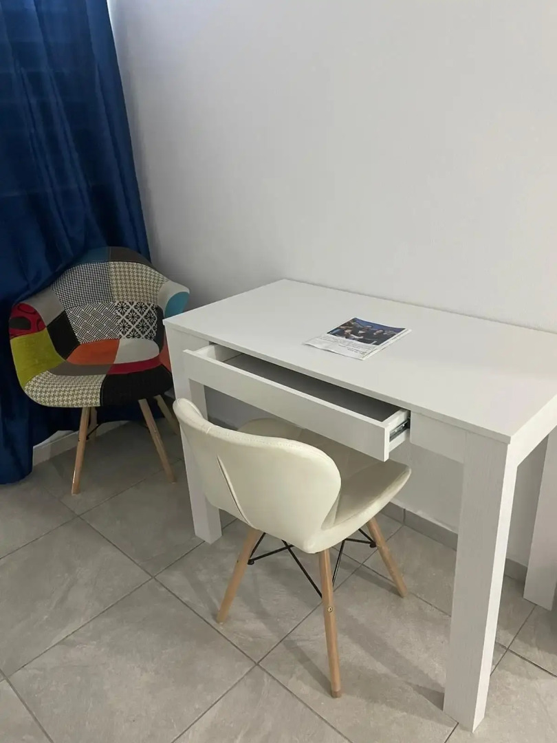 Douglas Highway Hotel