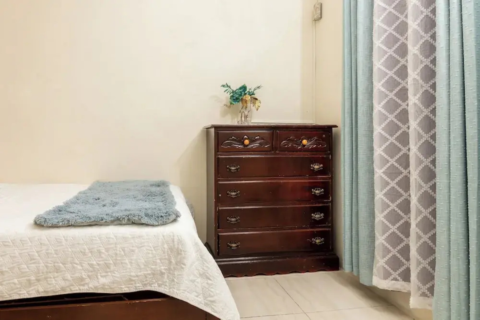 Adorable 1Bed Cottage Walk to the Beach