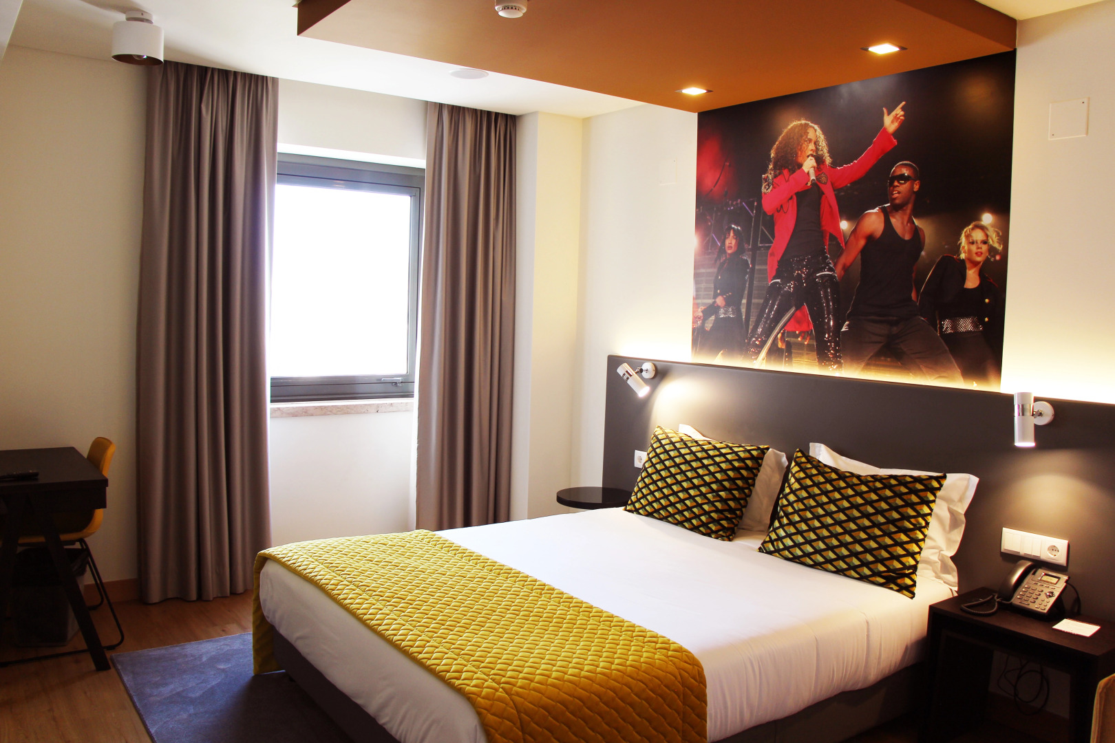 America Diamonds Hotel