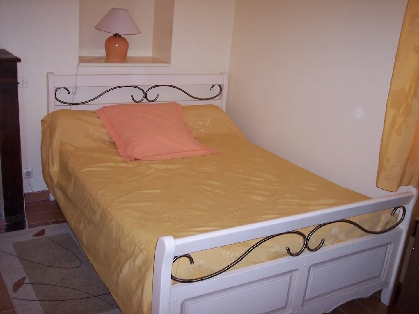 Les 3 Gîtes la Glycine