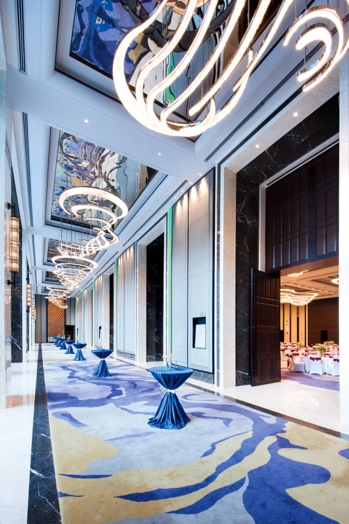 Crowne Plaza Baoji City Center by IHG