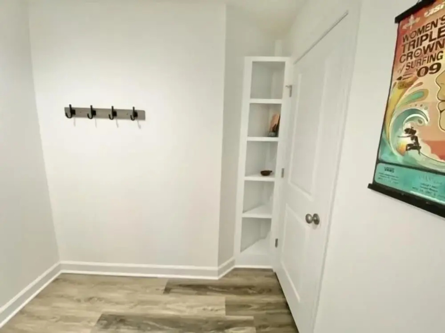 Hale Makai - Relaxing Family Vacation Just A Block From The Beach! Amazing Sunrise And Sunset Views From Four Decks! 3 Bedroom Townhouse by Redawning