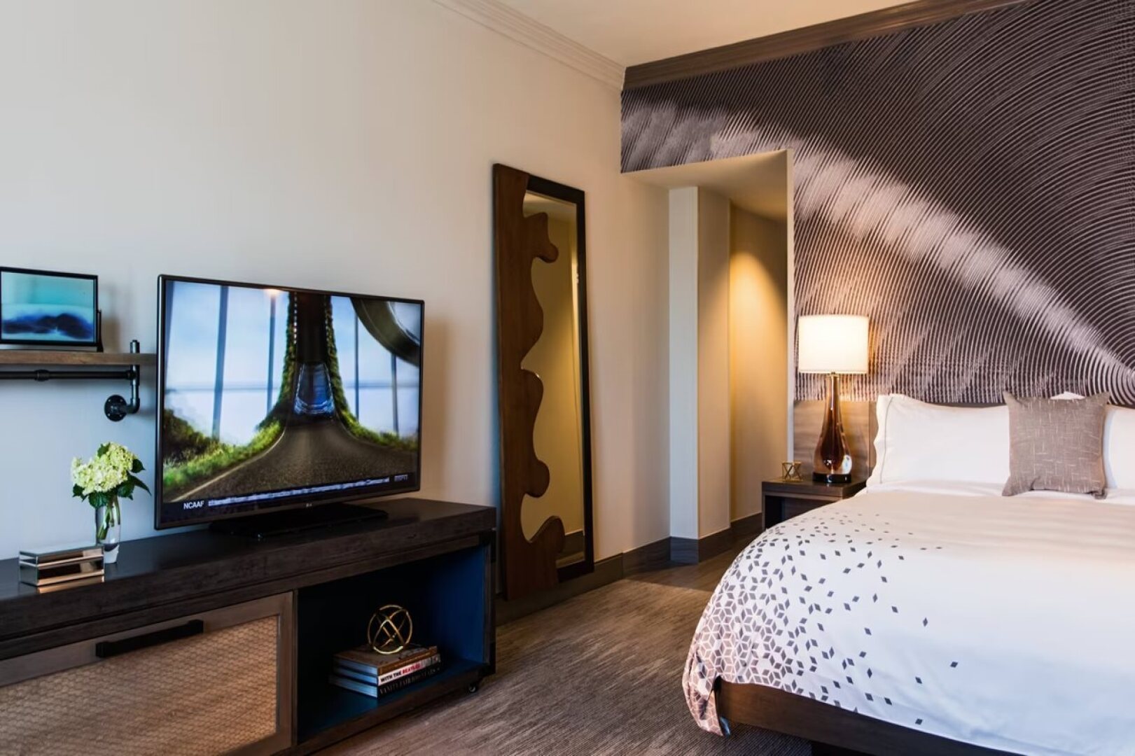 Renaissance Waterford Oklahoma City Hotel