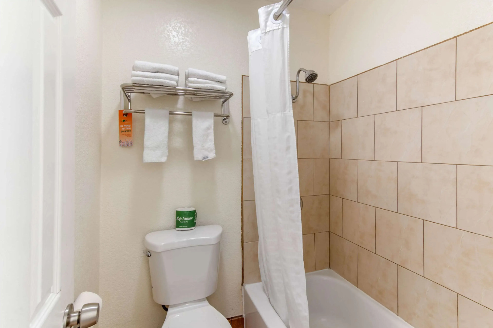 Howard Johnson Suites by Wyndham San Diego Chula Vista/BayFt