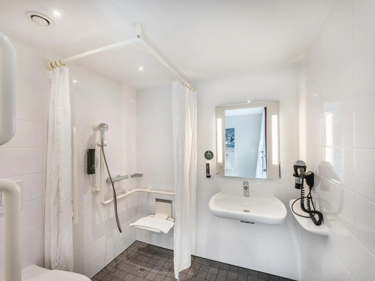 B&B Hotel Zürich Airport Rümlang