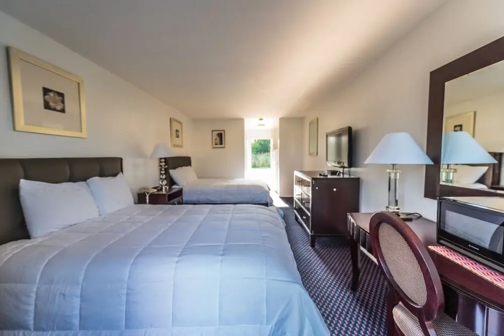 Rodeway Inn at Somers Cove Marina