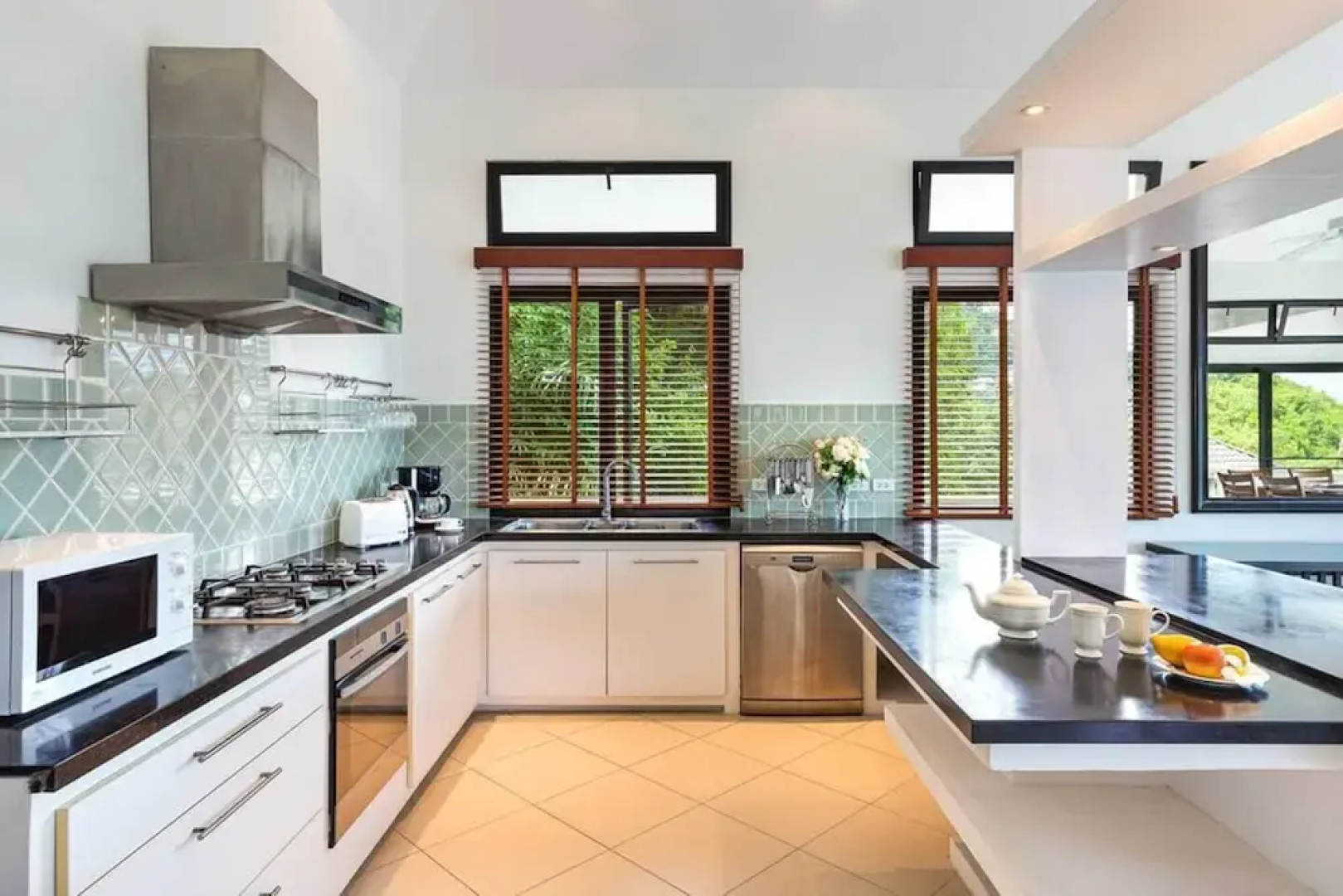 Luxury Beachfront Tai Pan Villa
