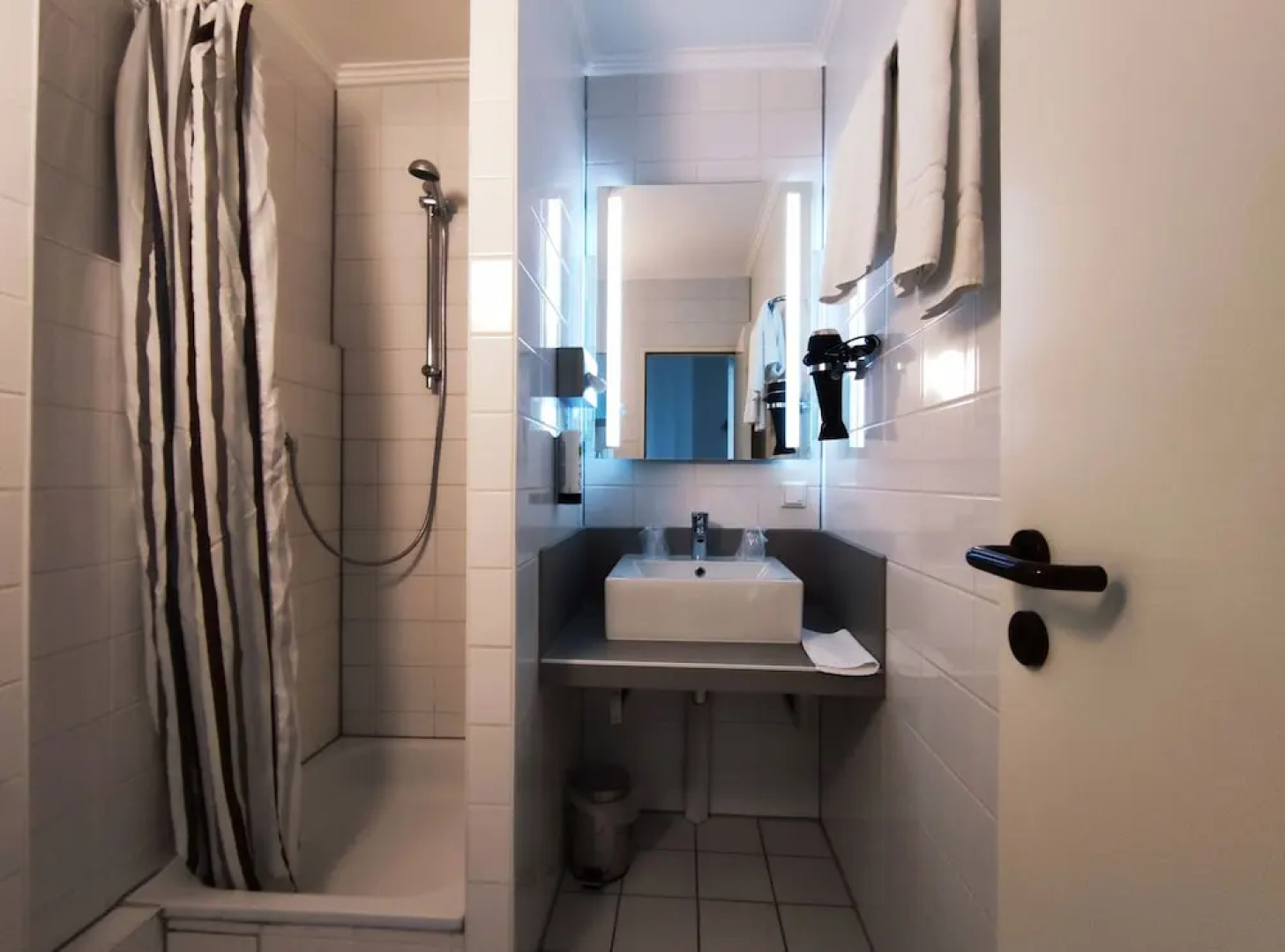 Turmhotel Rhein Main