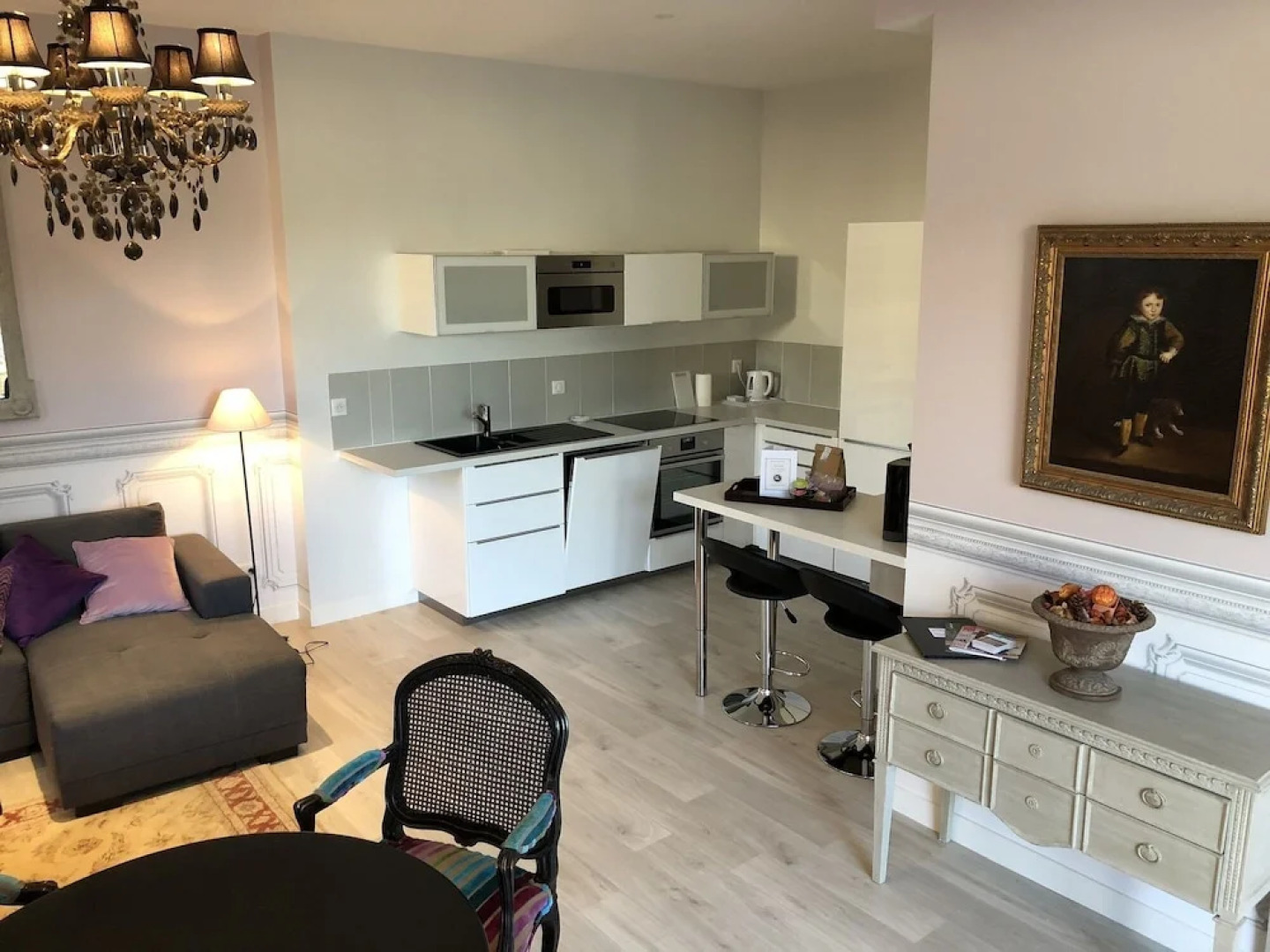 Cottage du chateau for 4 people – 90 m²- 2 bedrooms – 2 bathrooms – pool