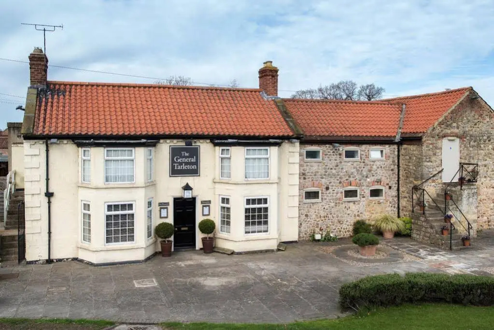 The General Tarleton Inn