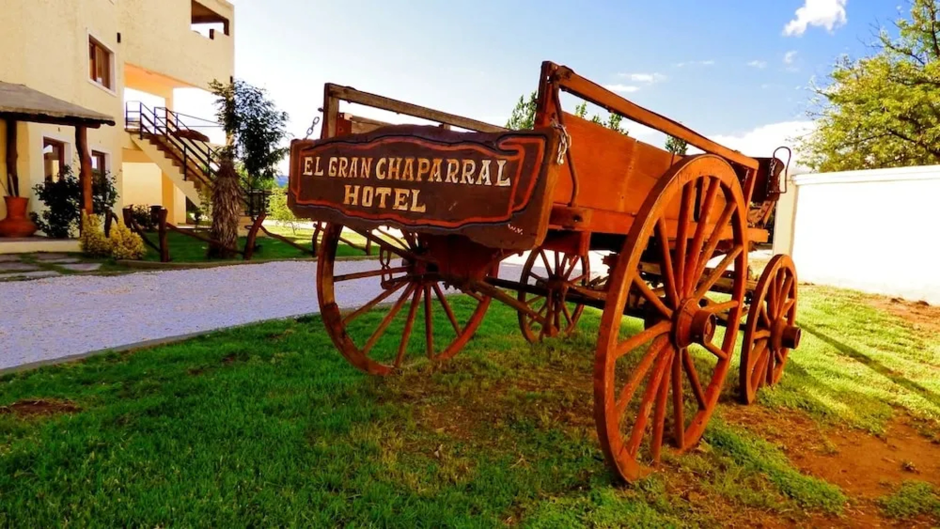 El Gran Chaparral Hotel