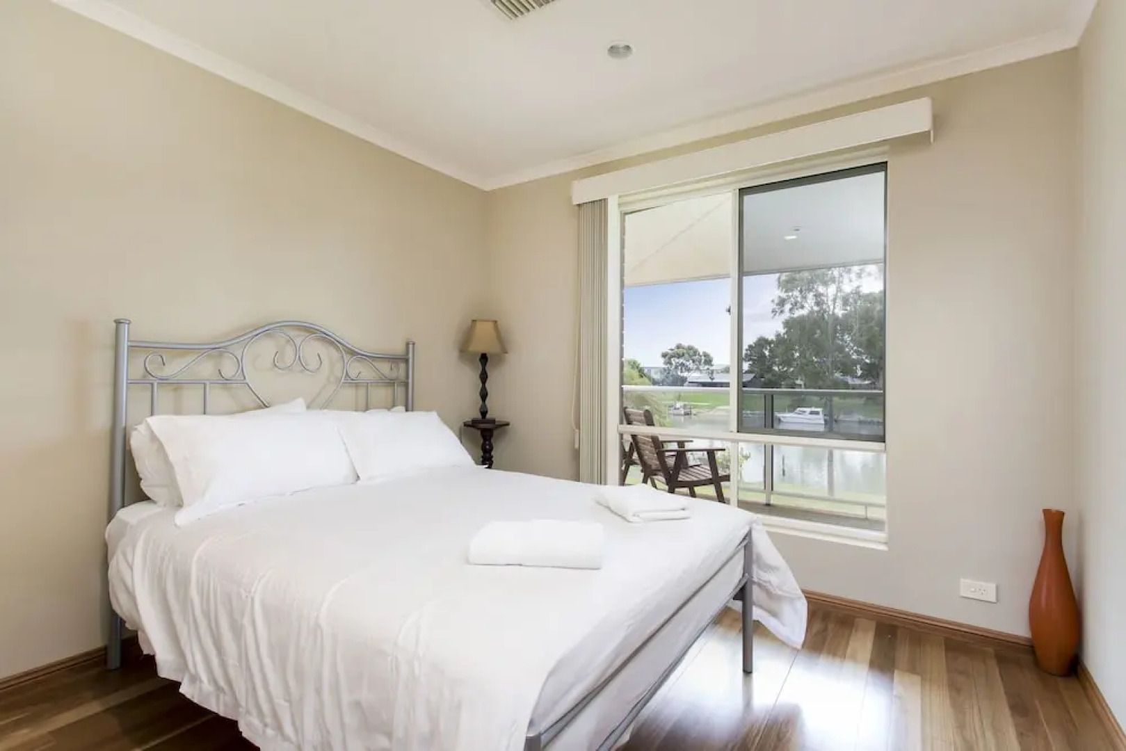 Windy's at Wellington