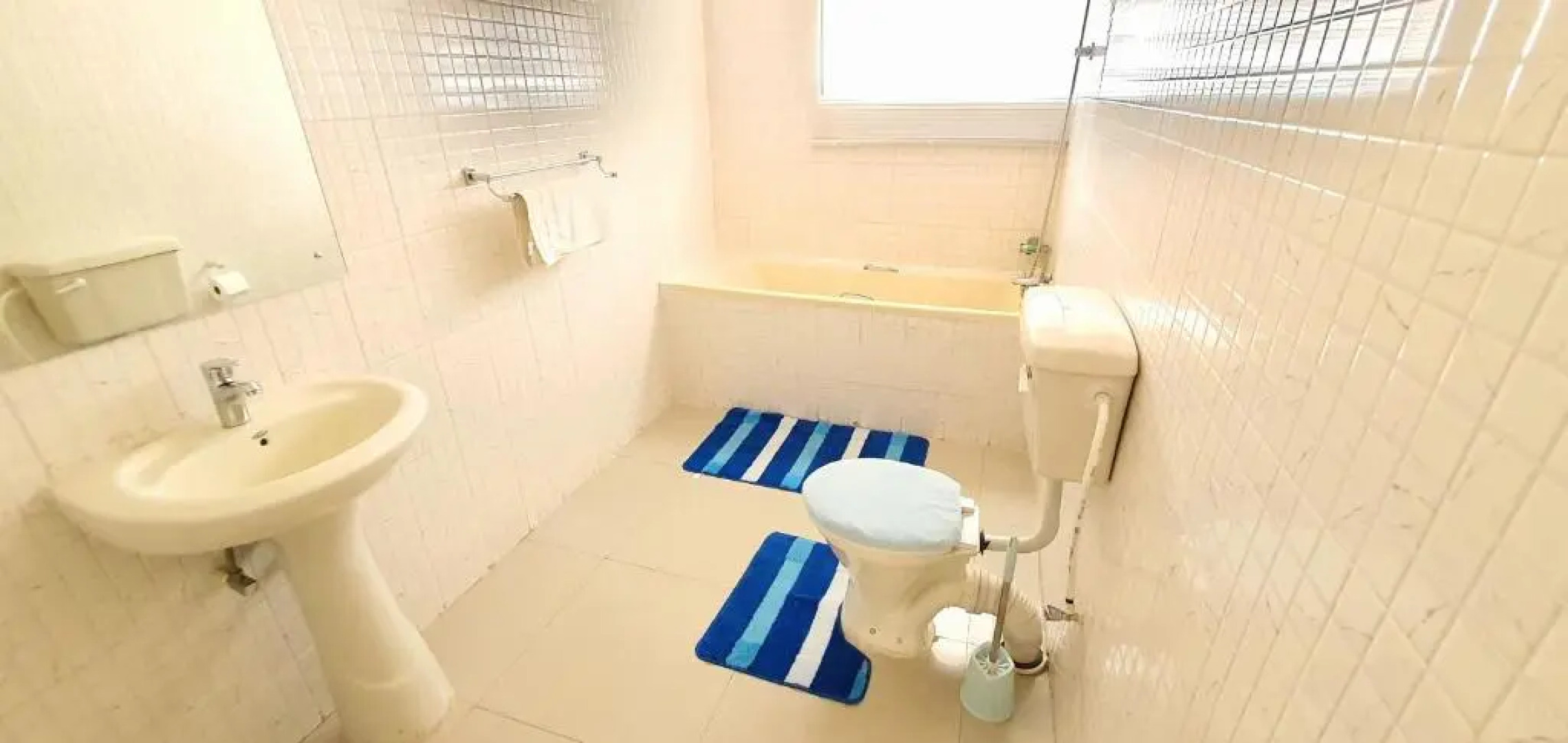 Artem Apartments - Flat 1