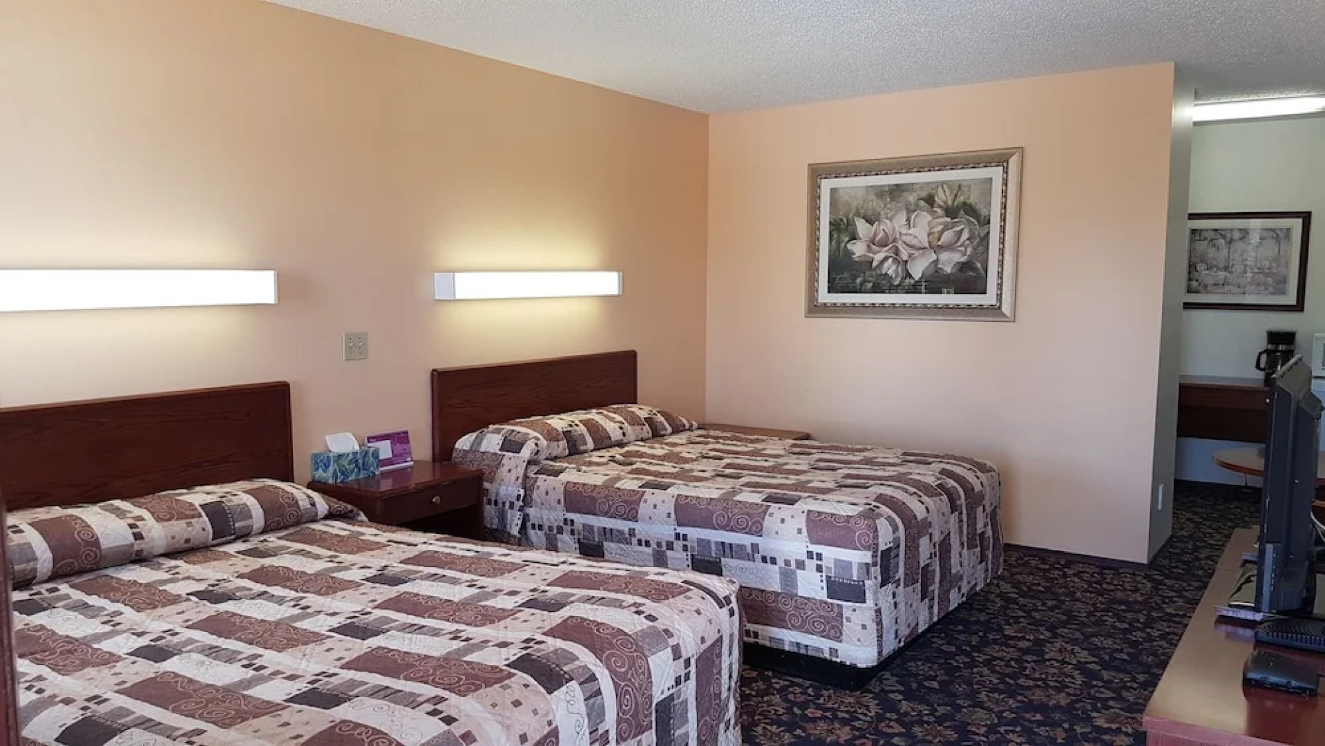 Golden West Motor Inn