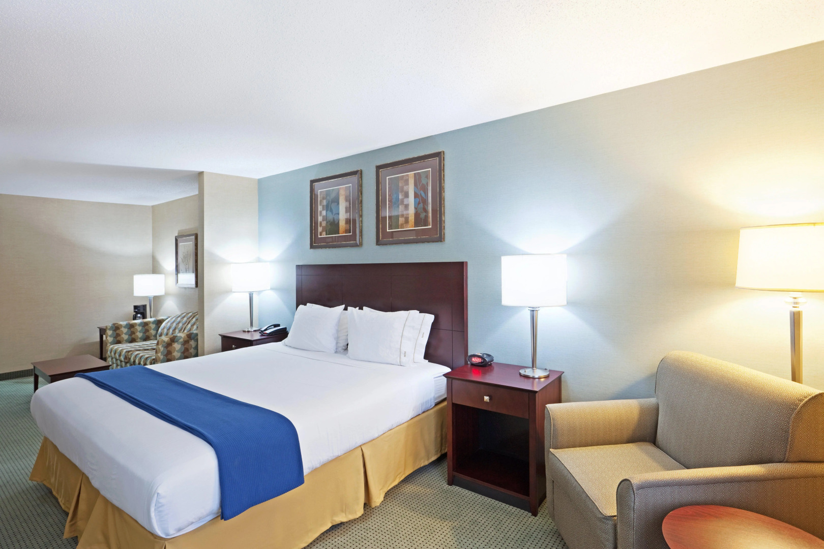 Holiday Inn Express & Suites Meriden by IHG