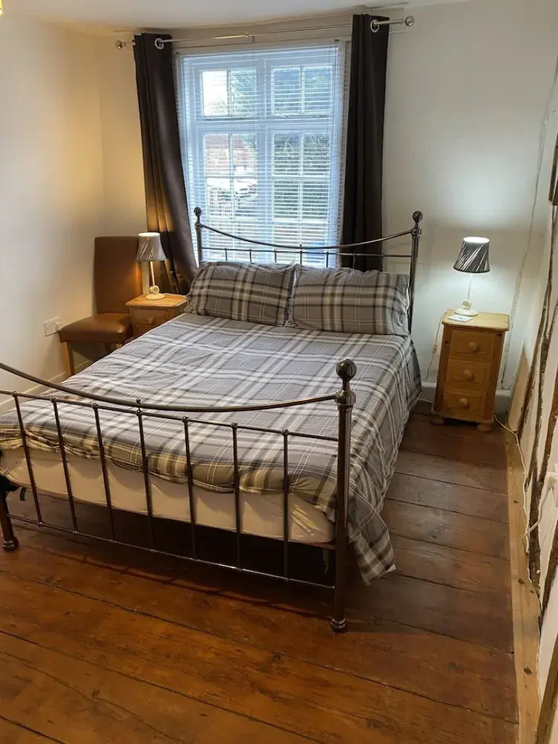 Whitehouse Guest House